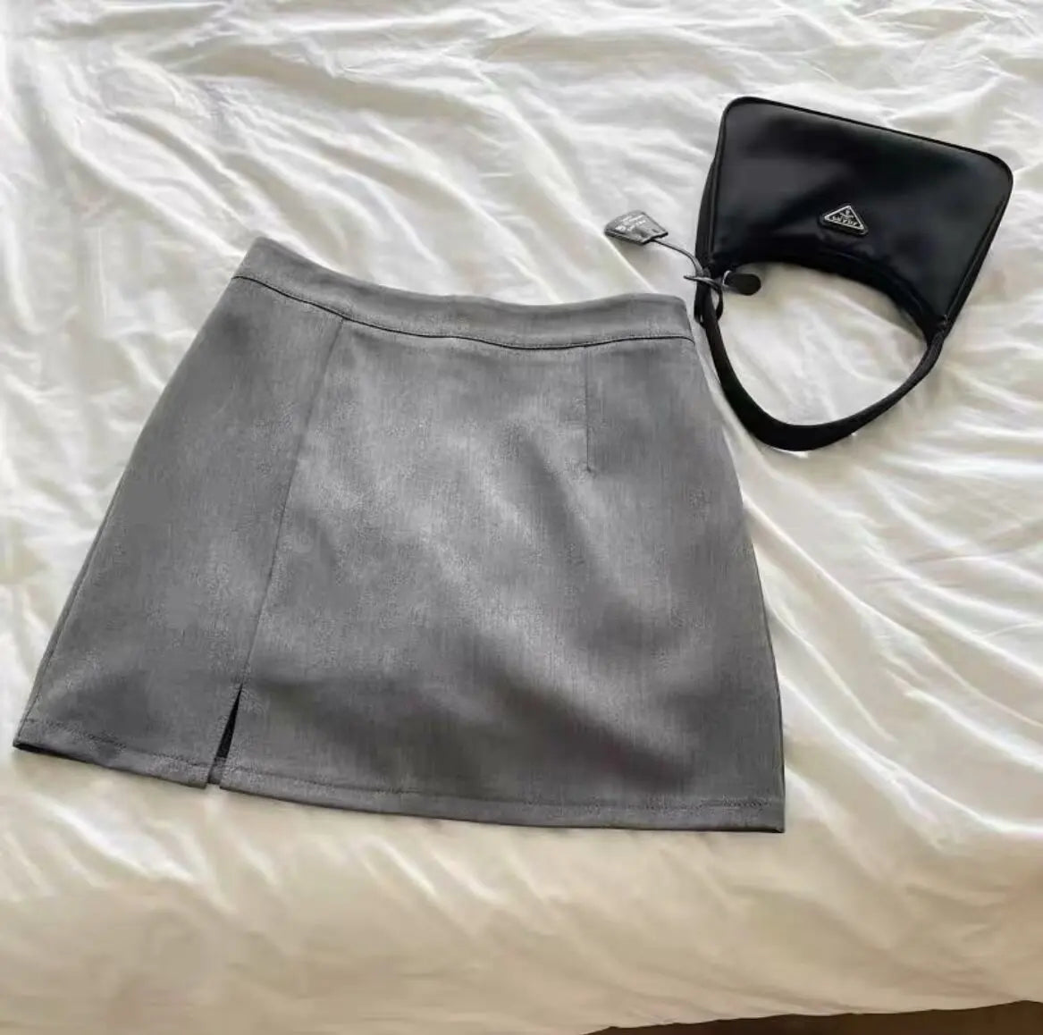 Slit skirt for women in summer high waist A-line skirt for pear-shaped body, slimming and hip-wrapped short suit skirt