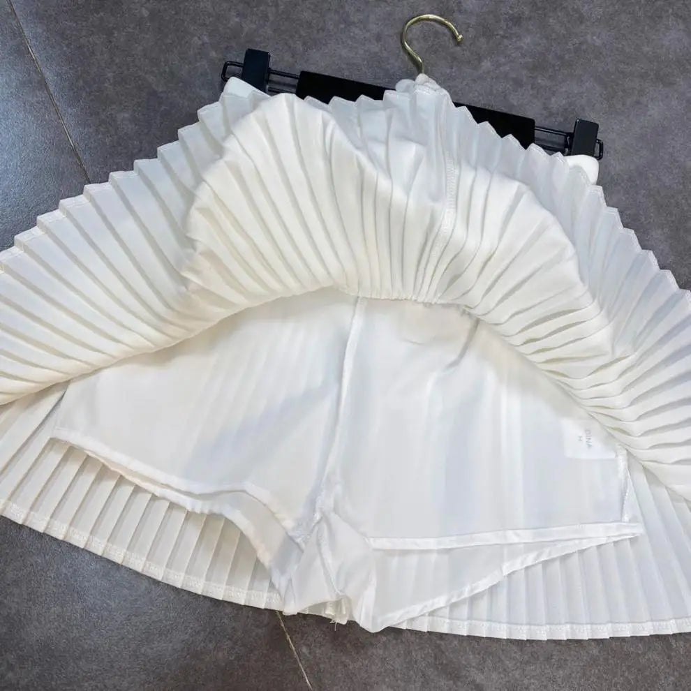 Women's Skirt 2024 Summer Fashion High Waisted White Metal D-pendant Decor Casual Temperament Pleated A-line Skirt With Lining