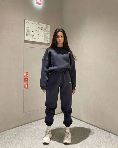 Fashion Women's Clothing 2025 Spring and Autumn Casual Solid Color Round Neck Sweater Suit Two-piece Suit