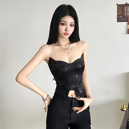 European and American fashion sexy design slim - fitting women with chest dark hollow lace top coat Goth Harajuku trend vest