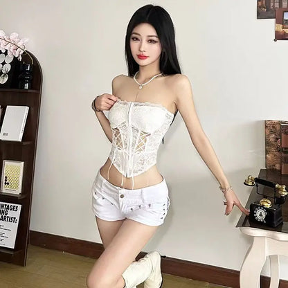 European and American fashion sexy design slim - fitting women with chest dark hollow lace top coat Goth Harajuku trend vest