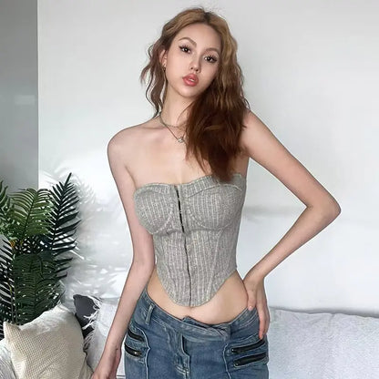 European and American fashion sexy design slim - fitting women with chest dark hollow lace top coat Goth Harajuku trend vest
