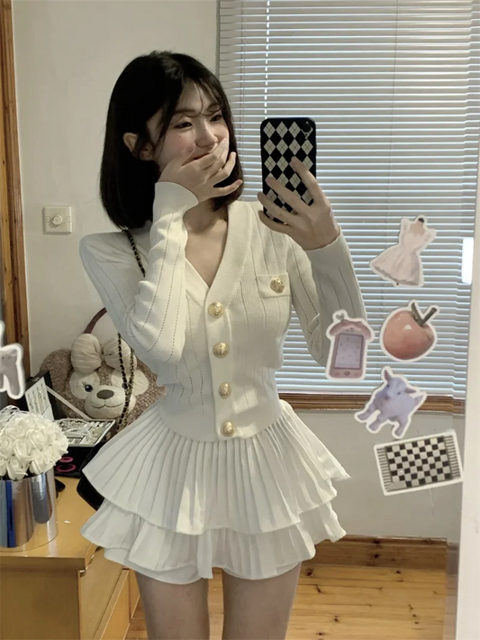 French Fashion V-neck Sweater for Women in Spring Slim and Elegant Long-sleeved Cardigan Jacket Button Versatile Casual Top